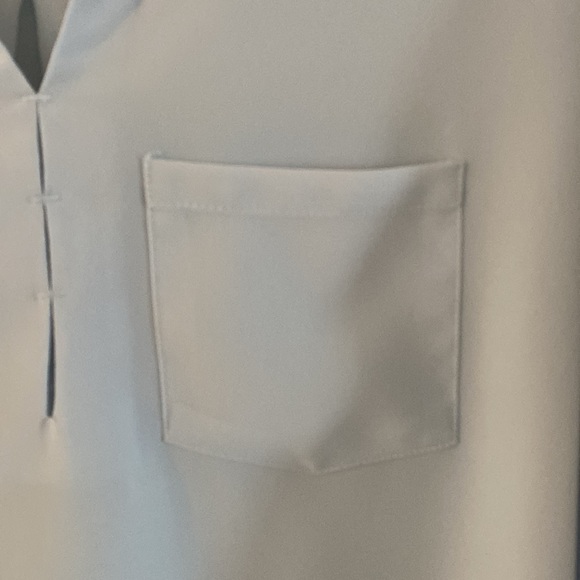 Karol Basic Blouse - Picture 2 of 7